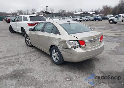 2016 Chevrolet Cruze Limited 1Lt Auto z USA, uszkodzony, nr VIN 1G1PE5SB5G7182767